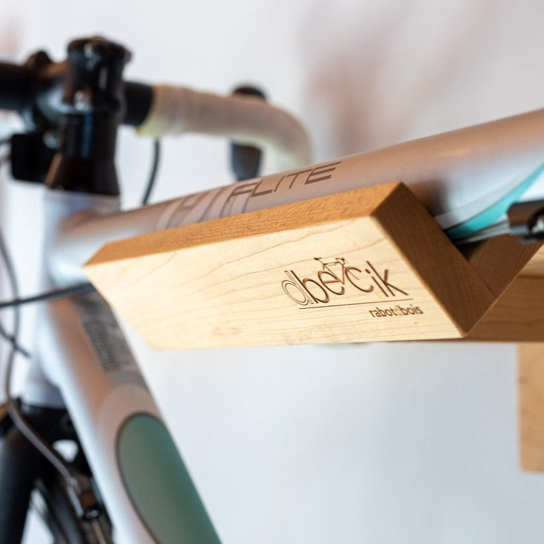 Support mural pour vélo en bois - D-Bécik