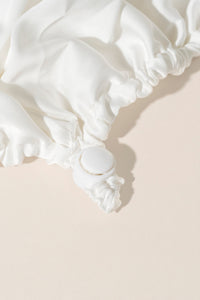 Satin Bonnet