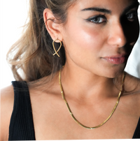 BAMBURG Gold: Star Embossed Snake Skin Textured Chain Necklace