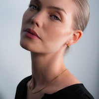 SKAGWAY: Minimalist Twisted Textures Chain Necklace in Gold